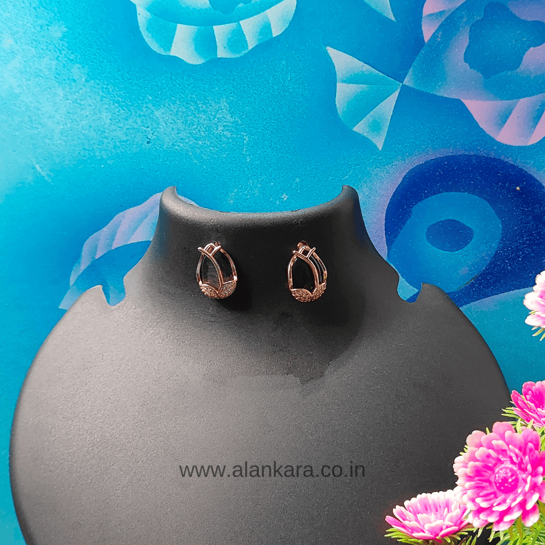 Black leaf stud Earrings