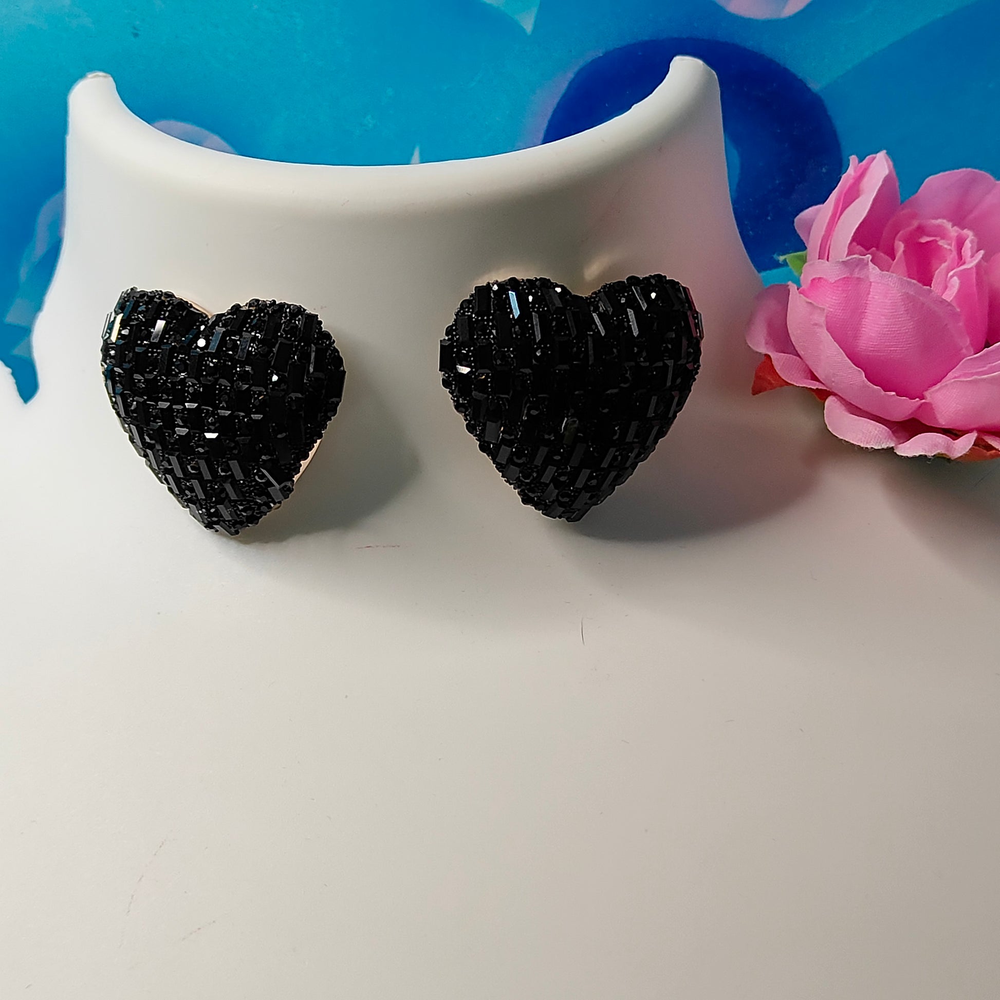 Black heart sparkle stud Earrings