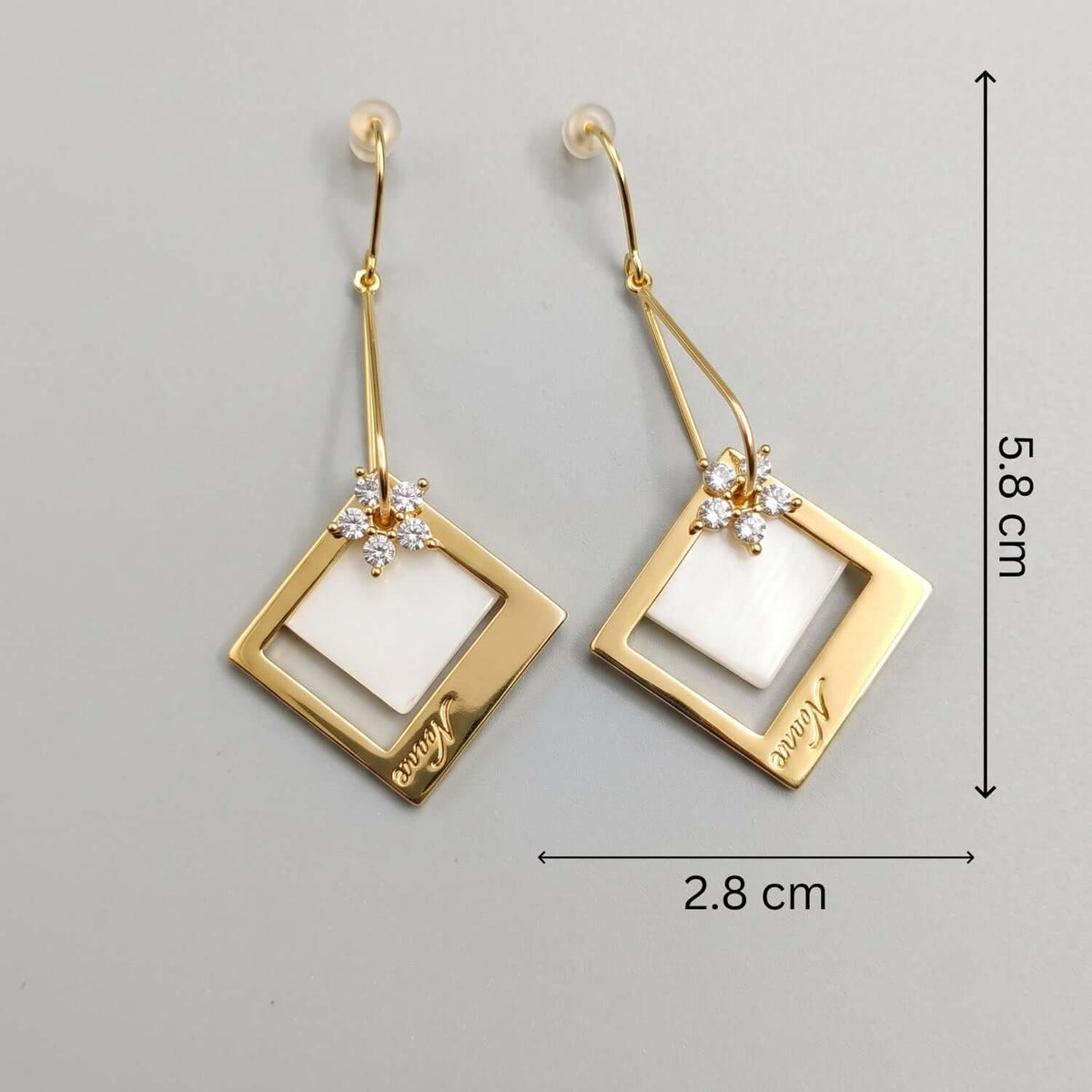 Golden Square Floral Hoop earrings featuring gold plating and Cubic Zirconia, dimensions 5.8x2.8 cm.