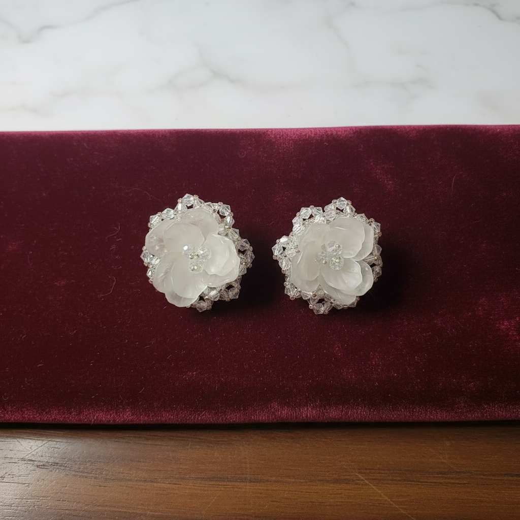 White ceramic flower stud earrings